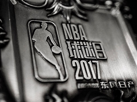 NBA中国赛奖牌设计