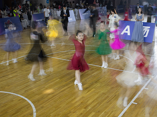 舞動（個人主頁-ZNjg0ODYyNDA=） - 人文/紀(jì)實攝影 - 站酷設(shè)計師野郎中原創(chuàng)素材 - 站酷ZCOOL