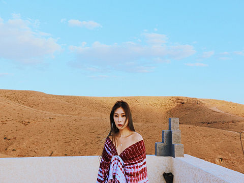 摄于撒哈拉沙漠_焦土之城