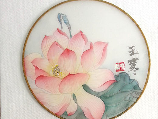 莲花——团扇