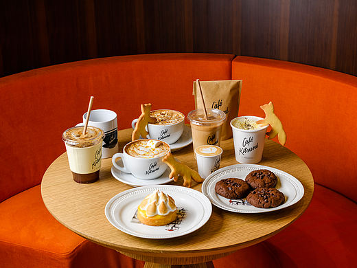 MAISON KITSUNE
