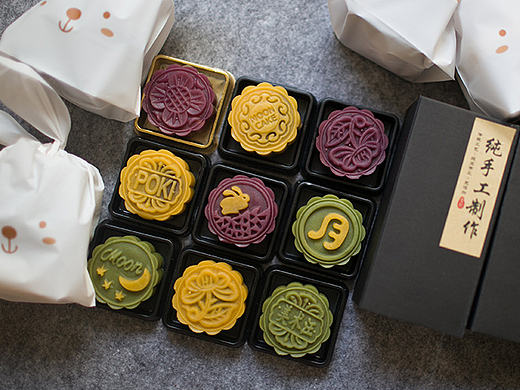 POKI的手工桃山皮月饼