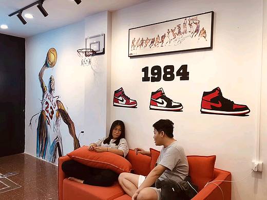 广州番禺大象洗鞋店墙体手绘涂鸦 店铺涂鸦墙 墙上涂鸦