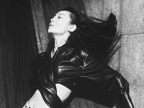 服裝拍攝（個(gè)人主頁-ZNTE1MDU1NTI=） - 時(shí)尚/藝術(shù)攝影 - 站酷設(shè)計(jì)師攝影師alvinlam原創(chuàng)素材 - 站酷ZCOOL