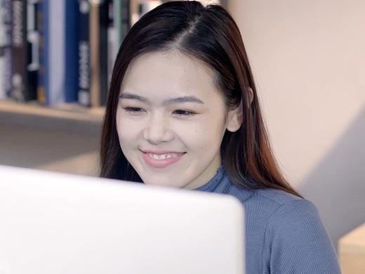 高顏值妹紙創(chuàng)業(yè)做電商，一年后買了寶馬！《做電商吧》（個人主頁-ZMTk2NDc0MzY=） - 短片 - 站酷設計師李普通的字體設計原創(chuàng)素材 - 站酷ZCOOL