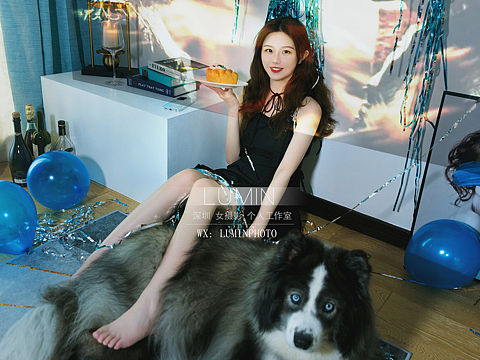 写真 氛围感 室内拍摄 投影仪 彩带照   