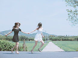 閨蜜~ 半日春光，一生友情