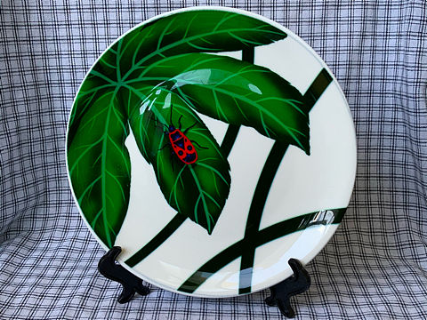 三七插画陶瓷盘摆件