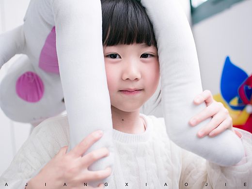 爱拍照的小萝莉（个人主页-ZMTU3NTQ0MDA=） - 人像摄影 - 站酷设计师465739788原创素材 - 站酷ZCOOL