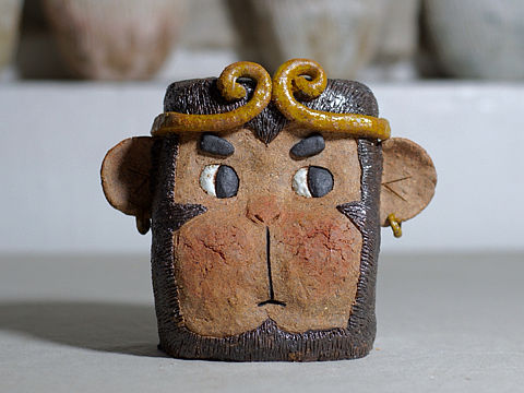 :monkey_face:/:bear: