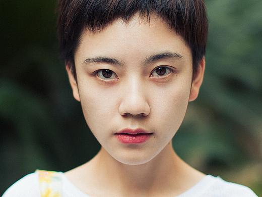 给女朋友拍照才是正经事