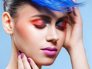 圣诞糖果色系妆容大片（个人主页-ZNjQ5NzU5Mg==） - 人像摄影 - 站酷设计师摄影师金天原创素材 - 站酷ZCOOL