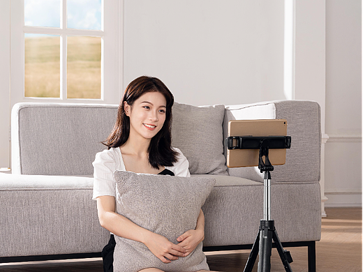 手机支架 | 万视皆可（个人主页-ZNTk3NDU0MzY=） - 产品摄影 - 站酷设计师TT浅原创素材 - 站酷ZCOOL