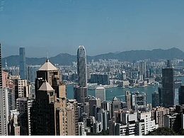俯瞰香港的繁华,尤是自由与浪漫~