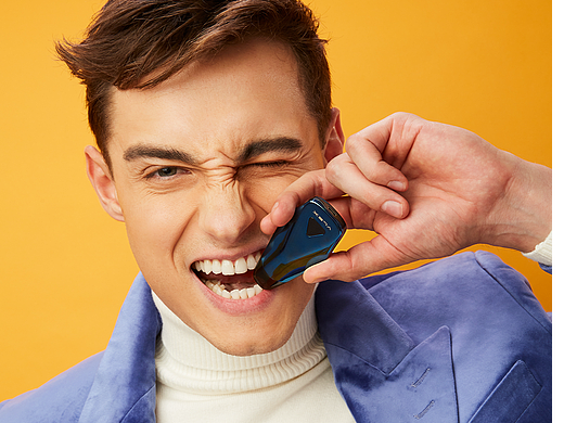 vlex電子煙品牌形象片（個(gè)人主頁(yè)-ZNjAzNTQzNDg=） - 品牌 - 站酷設(shè)計(jì)師O口studio原創(chuàng)素材 - 站酷ZCOOL