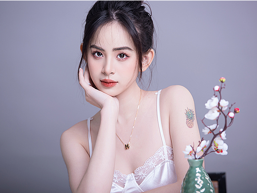 森泽视觉 │ 人像摄影/修图|完美日记.个人写真