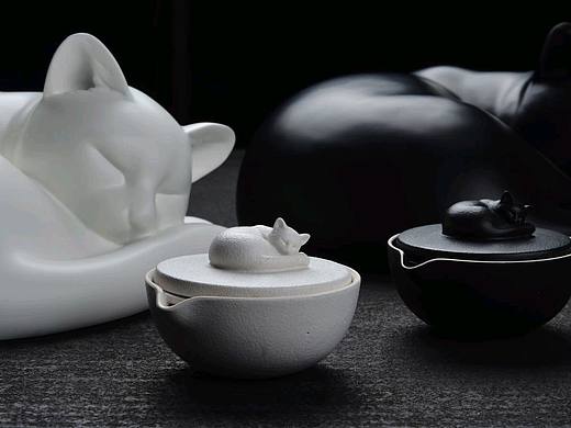 当雕塑融入陶瓷，酣睡的茶猫。