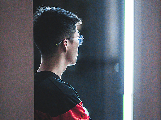 星光不問趕路人（個人主頁-ZNjEzMTY2OTY=） - 人像攝影 - 站酷設(shè)計師不如吃茶去c原創(chuàng)素材 - 站酷ZCOOL