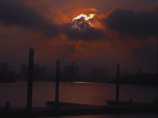 日出（個人主頁-ZNTQ3NjAwNjA=） - 風光攝影 - 站酷設計師涼拌野獸原創(chuàng)素材 - 站酷ZCOOL