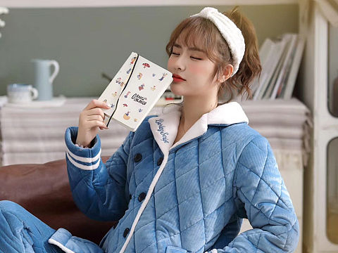 模特小贝 睡衣拍摄 棉衣拍摄 夹棉衣