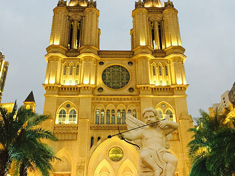 武汉光谷（个人主页-ZMTg2MTc4NzI=） - 建筑设计 - 站酷设计师坤柚先生原创素材 - 站酷ZCOOL