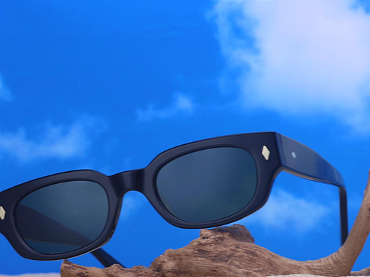 深圳眼镜工厂_同GM款胶架眼镜MF7719-新创森眼镜定制