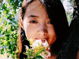 天山天池旁的張美麗