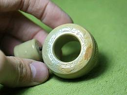 復(fù)古紋飾扳指