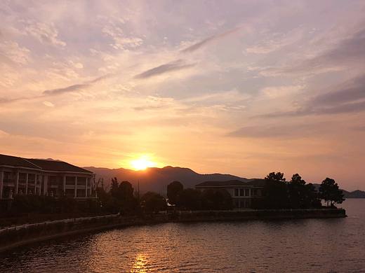 每日一拍005（个人主页-ZMzQ1NDE1NjA=） - 风光摄影 - 站酷设计师芝草晟林原创素材 - 站酷ZCOOL