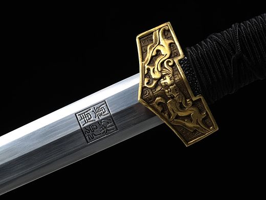 刀剑-螭龙汉剑