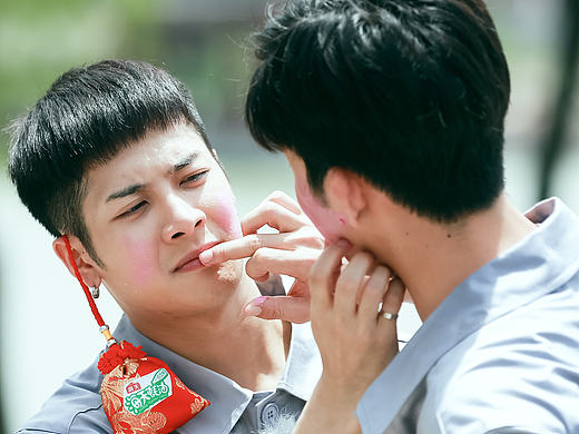 海天蚝油我们战斗吧节目现场气势恢宏 关卡设置趣味十足