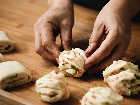 暗调美食 | 吃个花卷吧