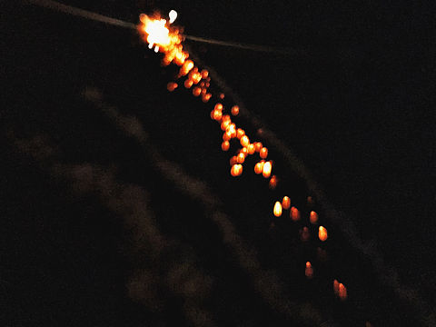 漂亮的煙火（個(gè)人主頁-ZNTc4MjYwMzI=） - 風(fēng)光攝影 - 站酷設(shè)計(jì)師立體空氣原創(chuàng)素材 - 站酷ZCOOL