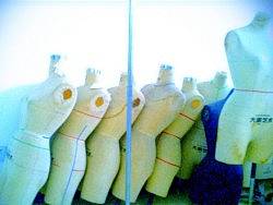 有關(guān)服裝的一些景物