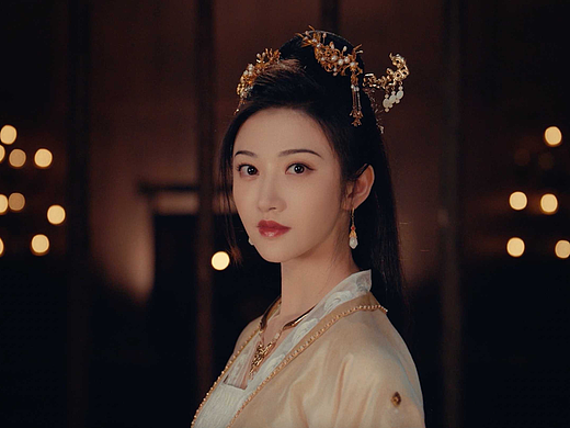 乱世王者手游：景甜教你拍广告