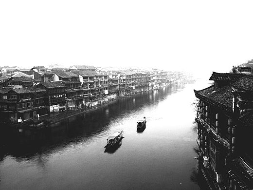 墨色 鳳凰（個人主頁-ZOTE2NTIyMA==） - 風(fēng)光攝影 - 站酷設(shè)計(jì)師陸曦原創(chuàng)素材 - 站酷ZCOOL