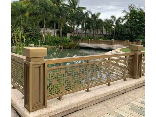 酒店紫铜楼梯护栏安装前应做好勘测工作