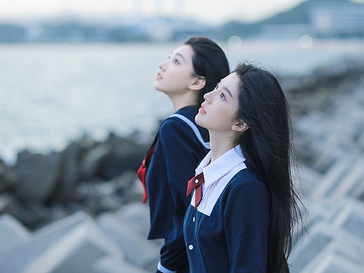 一起去看海吧