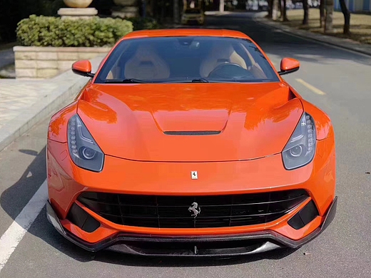 法拉利f12改装升级dmc前唇 侧裙 后唇 尾翼 机盖 风口