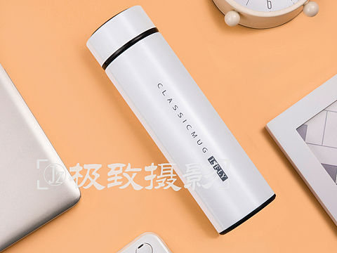 保温杯