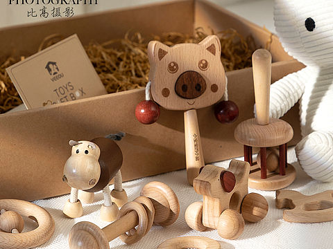 婴儿玩具套装产品创意拍摄