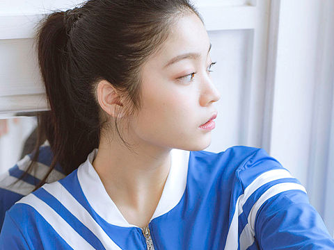 无                   题