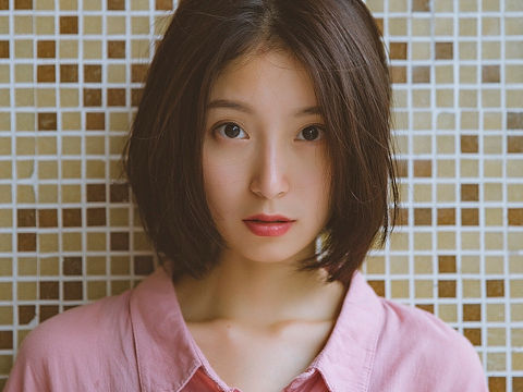 无                   题