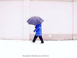 吃着火锅唱着歌就下起了雪