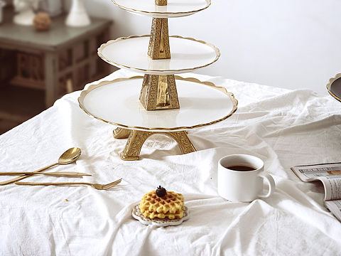 愚人节快乐（个人主页-ZNTEyOTY0NjQ=） - 产品摄影 - 站酷设计师MGT潮州陶瓷摄影原创素材 - 站酷ZCOOL