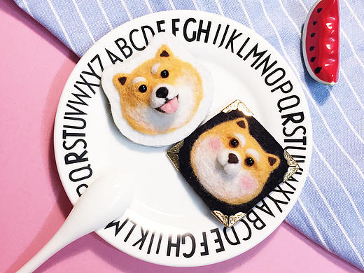 羊毛氈冰箱貼，兩只肥柴（個(gè)人主頁-ZMjEyMzQzODQ=） - 其他手工藝 - 站酷設(shè)計(jì)師蕭熱熱原創(chuàng)素材 - 站酷ZCOOL