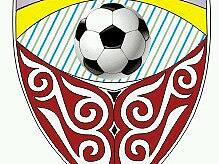 有谁能帮我改掉上面的字 写上MARALSU 用艺术字体  (必粉)