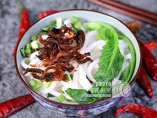 抵挡不了的云南菌子——下饭菜、米线面条拍档
