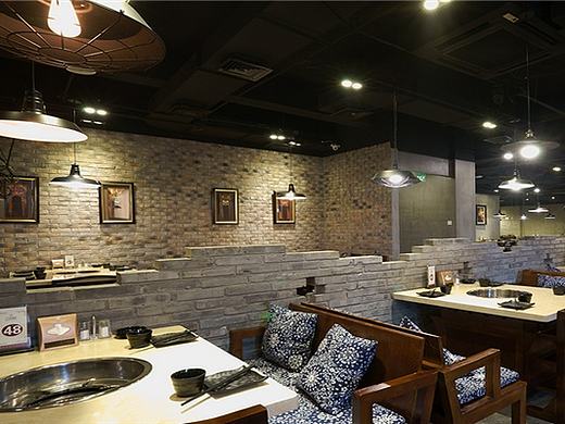 成都高新火锅店商铺装修设计 17748495809