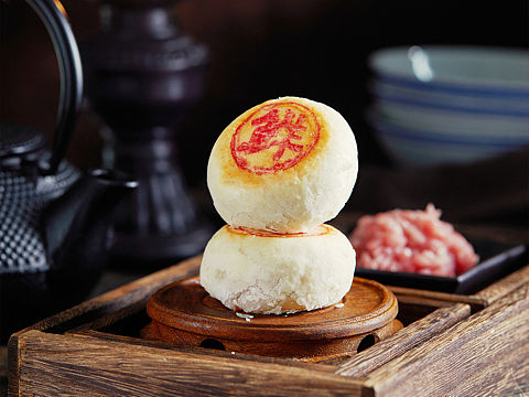 美食摄影｜#泰昌食品·百年老字号# 鲜肉月饼 🍵 